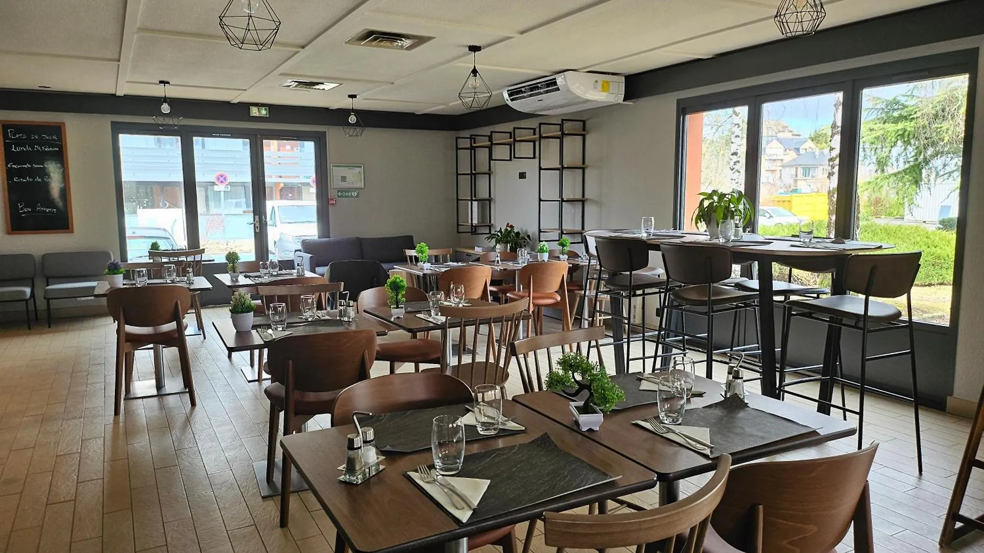 Campanile Rodez Hotel 3*,  France